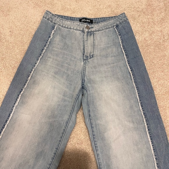 DO+BE Two Tone Wide Leg Jeans - Picture 2 of 4